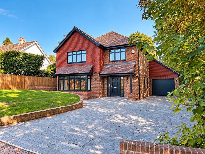 5 Bedroom Detached House To Rent In Stanley Road, Orpington, Kent, BR6
