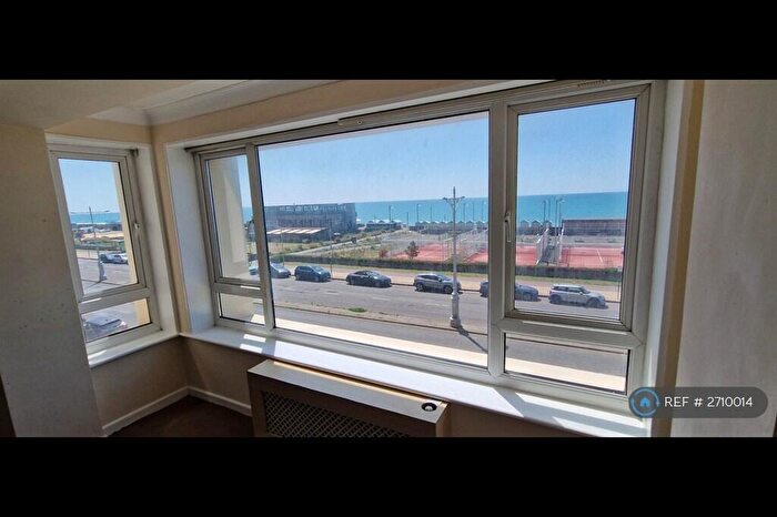 1 Bedroom Flat To Rent In Dorset Court, Hove, BN3