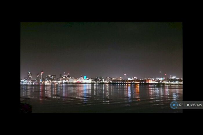 2 Bedroom Flat To Rent In Birchen House Canning Street, Birkenhead, CH41