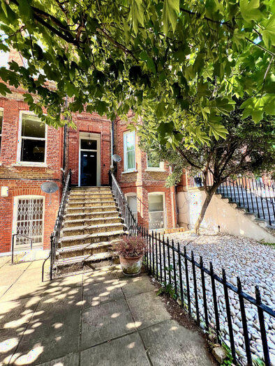 2 Bedroom Flat To Rent In Fellows Road, NW3