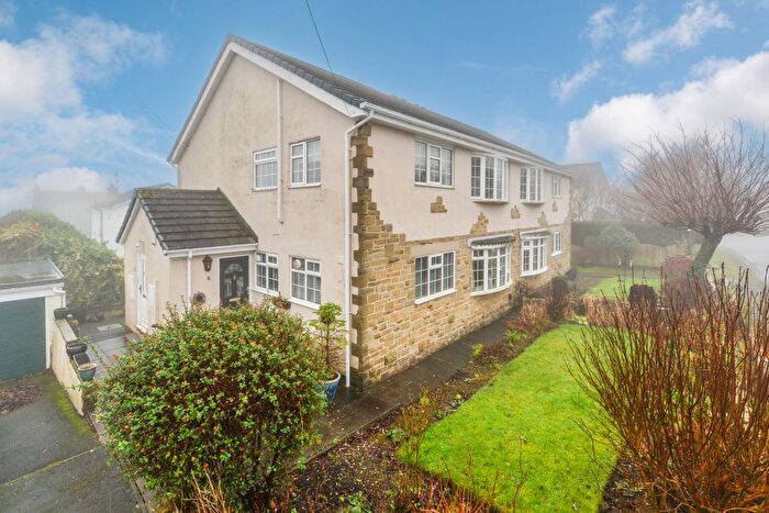 2 Bedroom Flat For Sale In Bircham Close, Eldwick, Bingley, West Yorkshire, BD16