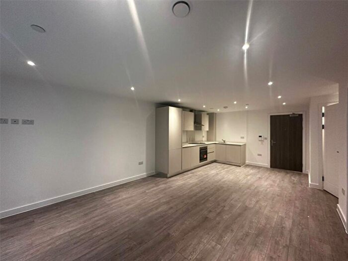 1 Bedroom Apartment To Rent In Green Street, Birmingham, B12