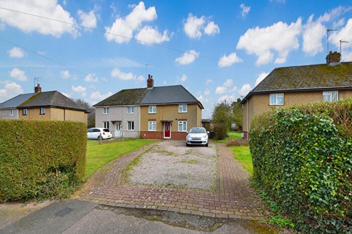 4 Bedroom Semi Detached House For Sale In The Avenue, Middleton Cheney, Banbury, OX17