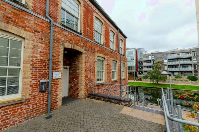 2 Bedroom Flat To Rent In Paper Mill Yard, Norwich, NR1