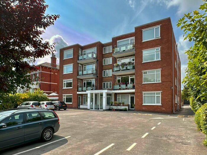 2 Bedroom Ground Flat To Rent In Argyle Road, Southport, PR9