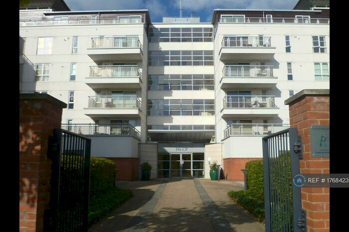 2 Bedroom Flat To Rent In Freemans Meadow, Leicester, LE2