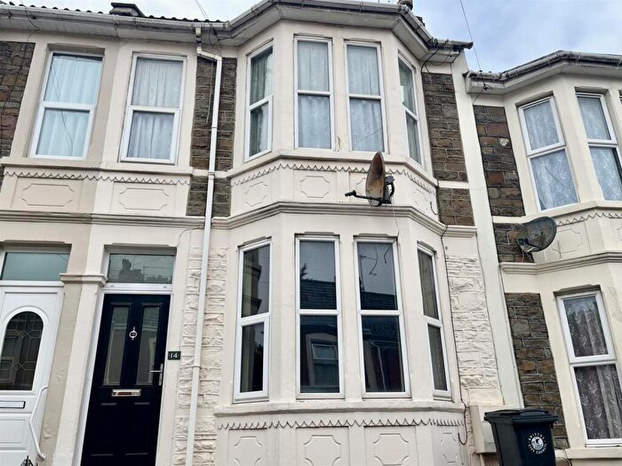 3 Bedroom House To Rent In Stirling Road, Bristol, BS4