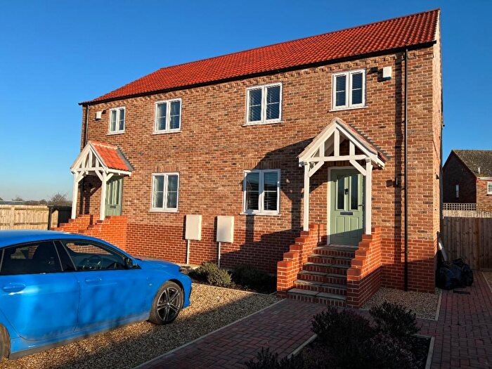 3 Bedroom Semi-Detached House To Rent In Crown Avenue, Holbeach St. Marks, PE12