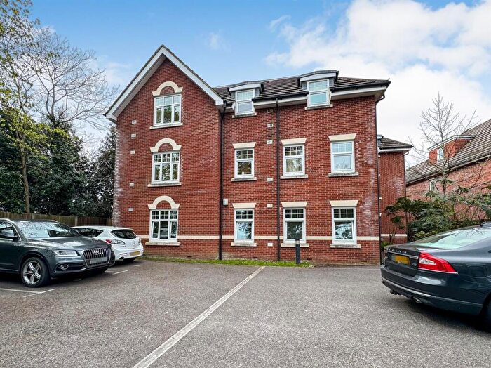 2 Bedroom Apartment To Rent In Wimborne Road, Bournemouth, BH2