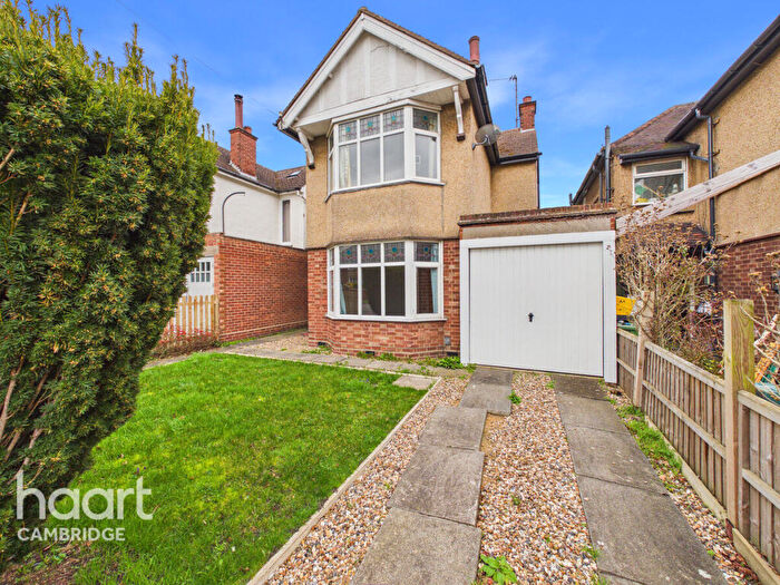 3 Bedroom Detached House For Sale In Radegund Road, Cambridge, CB1