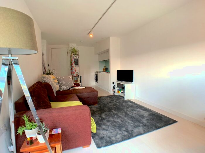 1 Bedroom Flat To Rent In Manor Mills, Ingram Street, Leeds City Centre, LS11