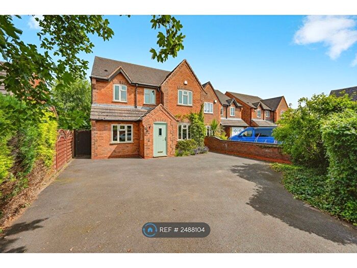 4 Bedroom Detached House To Rent In Rake End Court, Rugeley, WS15