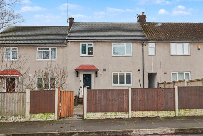 3 Bedroom Terraced House For Sale In Yewdale Drive, Middleton, Manchester, M24