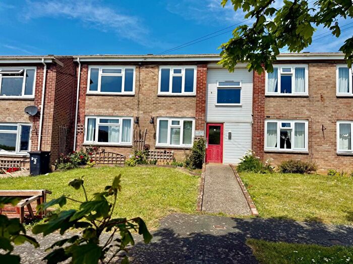 1 Bedroom Flat For Sale In Chesil View, Weymouth, DT4