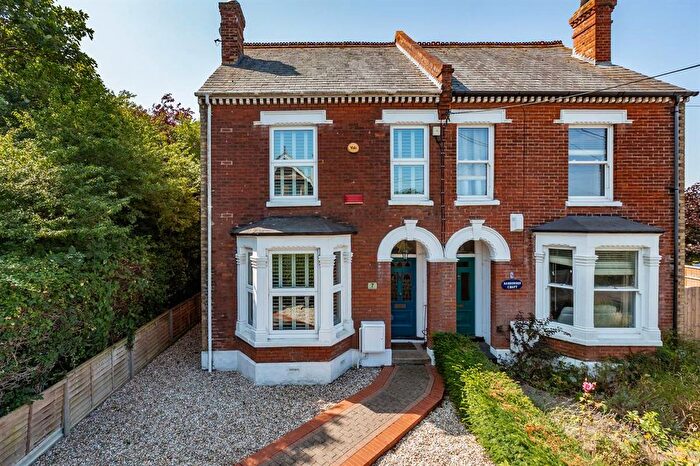 4 Bedroom Semi Detached House For Sale In Church Street, Whitstable, CT5