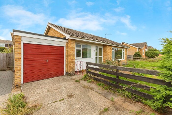 2 Bedroom Bungalow For Sale In Clover Road, Attleborough, Norfolk, NR17