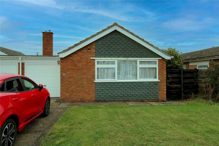 2 Bedroom Detached Bungalow To Rent In Woodlands, Chelmondiston, Ipswich, IP9
