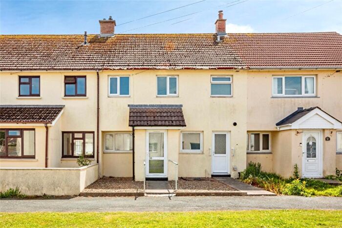 3 Bedroom Terraced House For Sale In Maesglas, Cardigan, Ceredigion, SA43