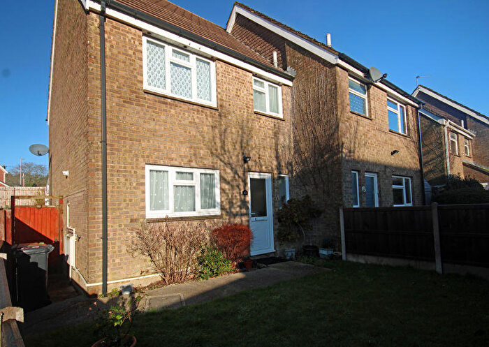 3 Bedroom End Of Terrace House For Sale In Churchill Close, Alderholt, SP6