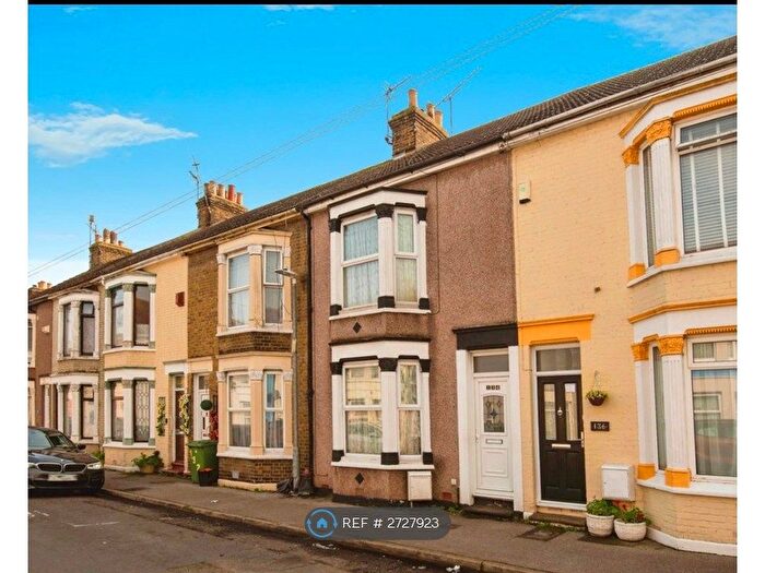 2 Bedroom Maisonette To Rent In Invicta Road, Sheerness, ME12
