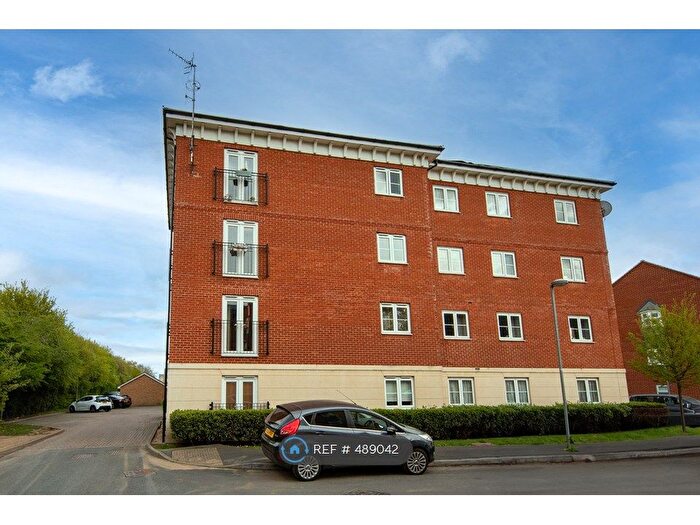 2 Bedroom Flat To Rent In Warhol Court, Watford, WD24