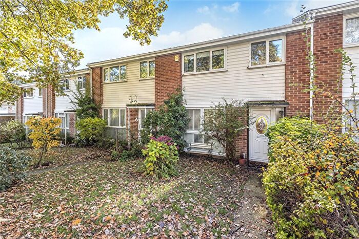 3 Bedroom Terraced House For Sale In Melville Close, Lordswood, Southampton, Hampshire, SO16