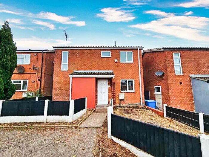 2 Bedroom Detached House For Sale In Osmaston Walk, Mansfield, NG18