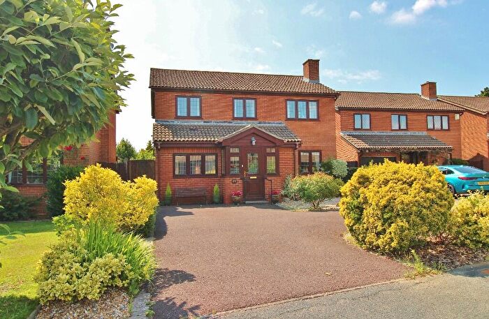 5 Bedroom Detached House For Sale In Deal Close, Stubbington, PO14