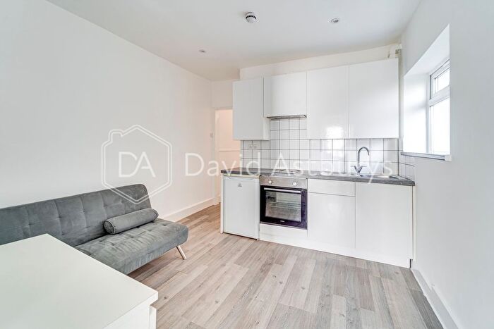 1 Bedroom Flat To Rent In Lascotts Road, London, N22
