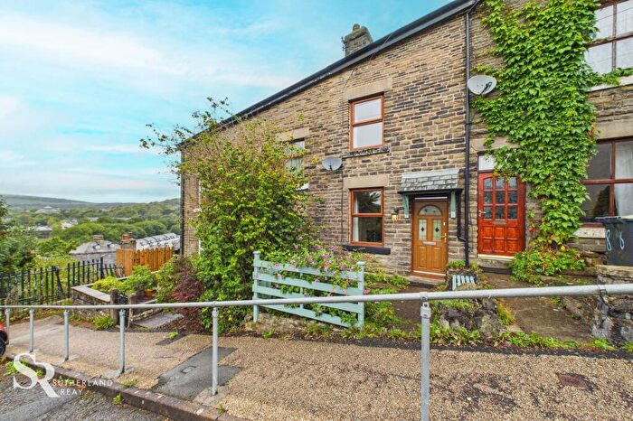 3 Bedroom Terraced House For Sale In Cliff Road, Buxton, SK17