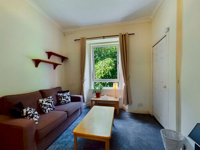 1 Bedroom Flat To Rent In Wardlaw Place, Gorgie, Edinburgh, EH11
