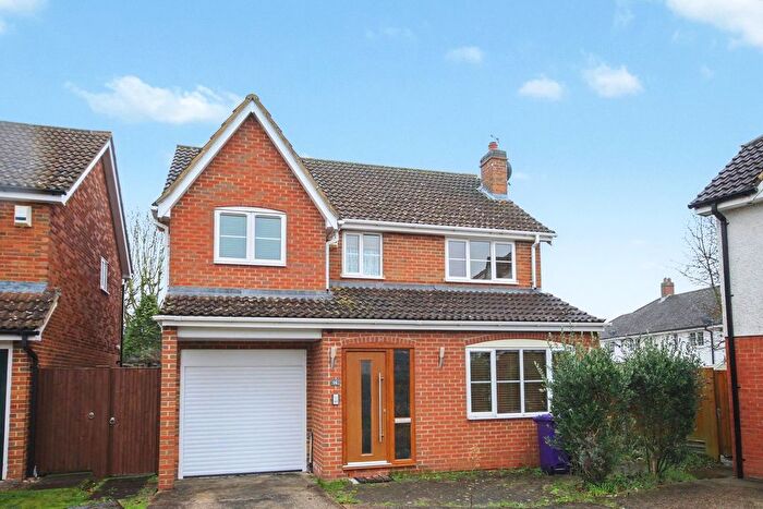 4 Bedroom Detached House For Sale In Whitechurch Gardens, Letchworth Garden City, SG6
