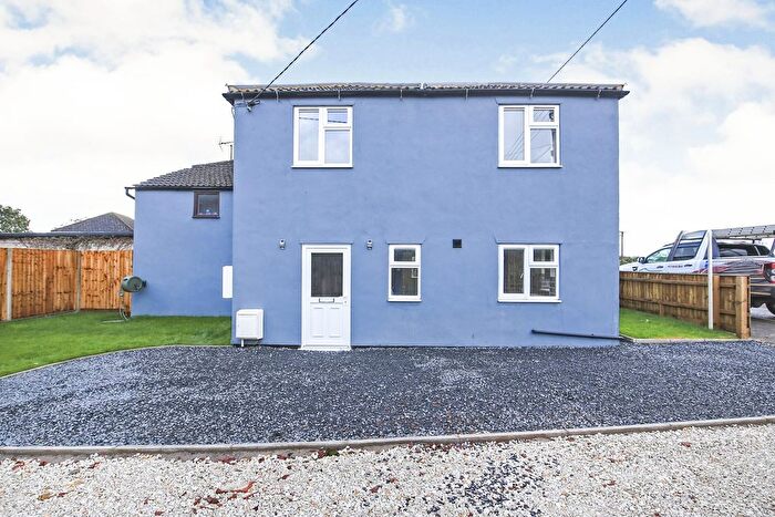 3 Bedroom Semi-Detached House For Sale In Spalding Common, Spalding, PE11