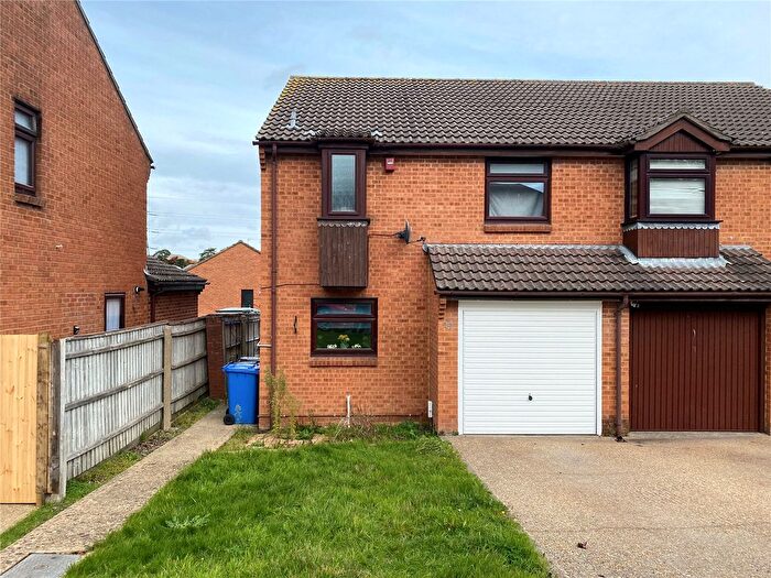 3 Bedroom Semi Detached House For Sale In Tollard Close, Parkstone, Poole, Dorset, BH12