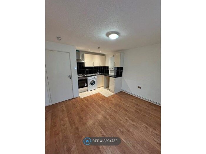 1 Bedroom Flat To Rent In Northolt, London, UB5