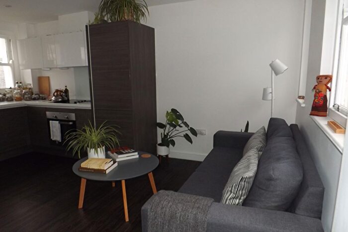 1 Bedroom Flat To Rent In Hounds Gate, Nottingham, NG1