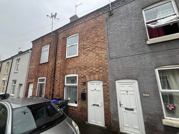3 Bedroom Terraced House To Rent In King Street, Staffordshire, Burton Upon Trent, DE14