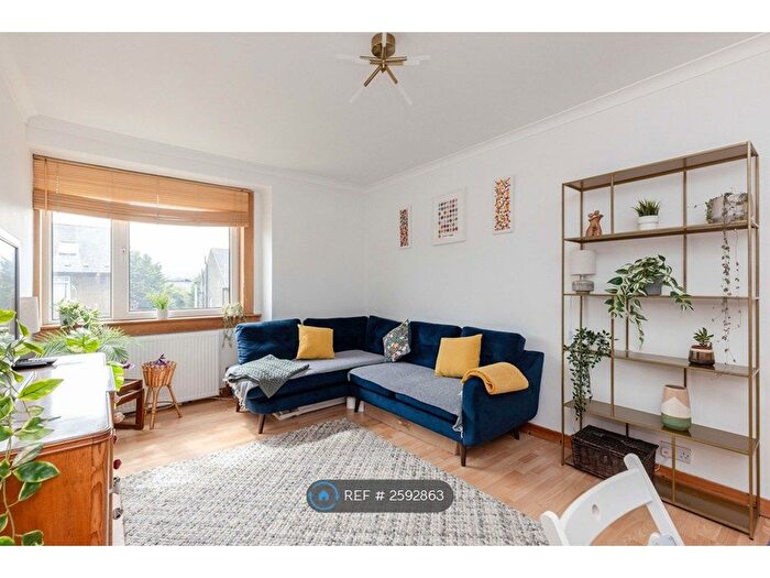 2 Bedroom Flat To Rent In Carrick Knowe Road, Edinburgh, EH12