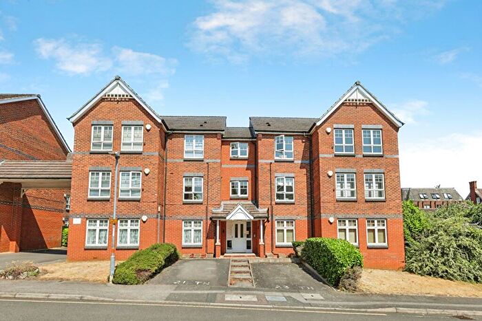 2 Bedroom Flat For Sale In The Nurseries, Northampton, Northamptonshire, NN1