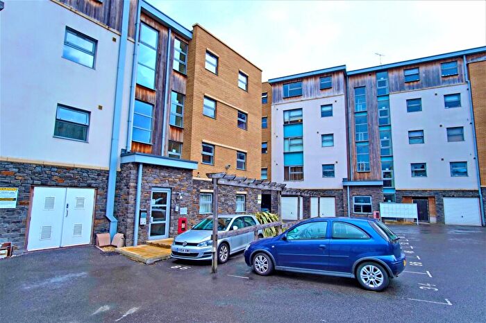 2 Bedroom Flat To Rent In Talavera Close, Old Market, Bristol, BS2