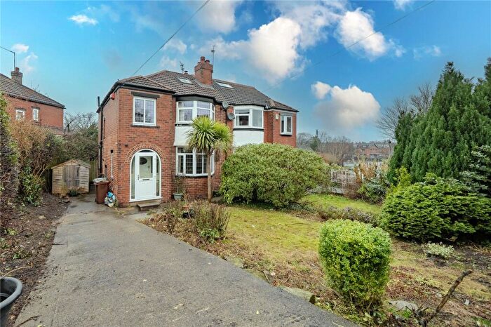 3 Bedroom Semi Detached House For Sale In Eden Crescent, Leeds, West Yorkshire, LS4