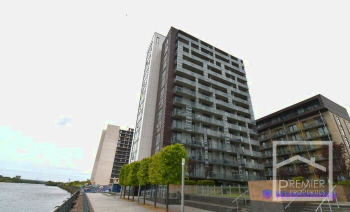 2 Bedroom Flat To Rent In /, Meadowside Quay Walk, Glasgow Harbour, G11