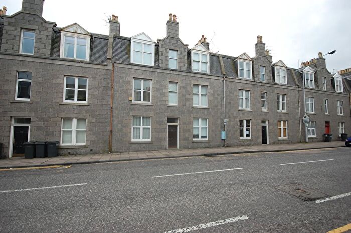 1 Bedroom Flat To Rent In Great Western Road, Ground Floor Right, Aberdeen, AB10