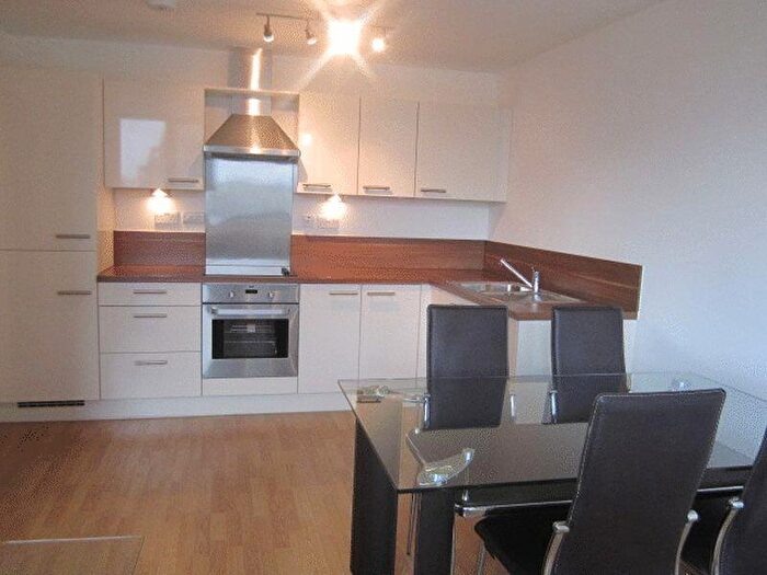 2 Bedroom Apartment To Rent In Mann Island, Liverpool, L3