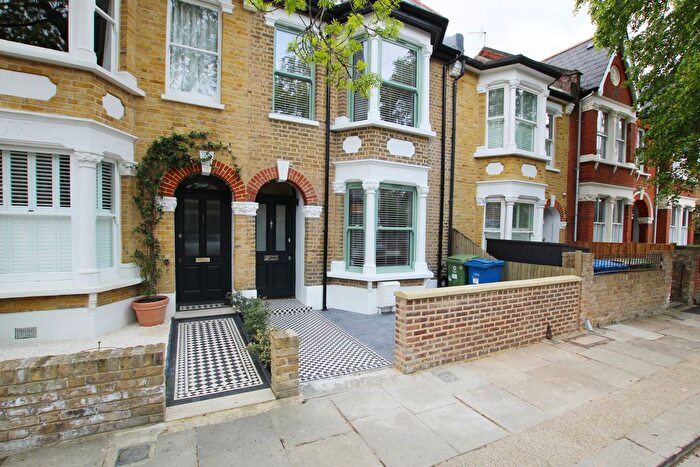 6 Bedroom Terraced House To Rent In Everthorpe Road, London, SE15
