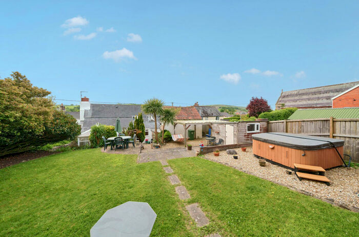3 Bedroom Semi-Detached House For Sale In Blakeshill Road, Landkey, Barnstaple, Devon, EX32