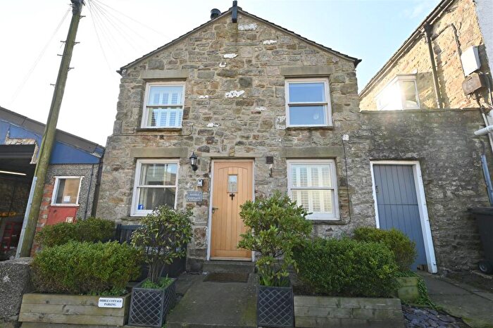 1 Bedroom Cottage For Sale In Reeth, Richmond, DL11