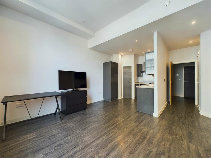 Studio To Rent In Edund Street, City Centre, Liverpool, L3