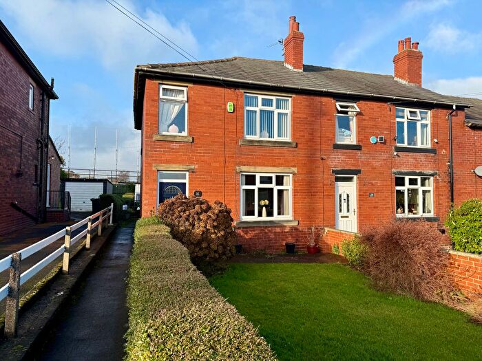 3 Bedroom End Of Terrace House For Sale In Warburton, Emley, Huddersfield, West Yorkshire, HD8