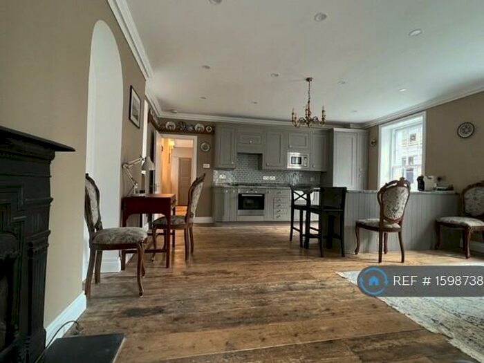 2 Bedroom Flat To Rent In Tudor Street, London, EC4Y